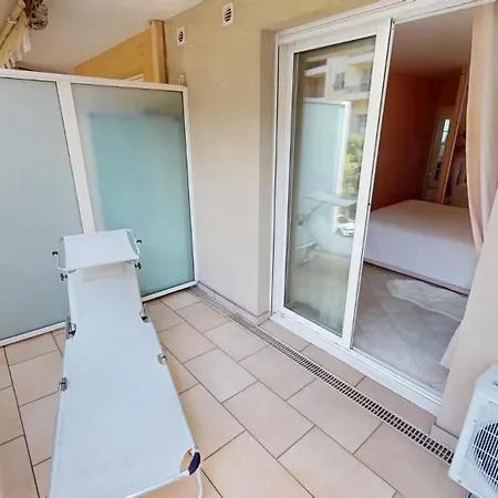 117vb - Beau 2p Face Avec Terrasse Et Parking Daire Menton